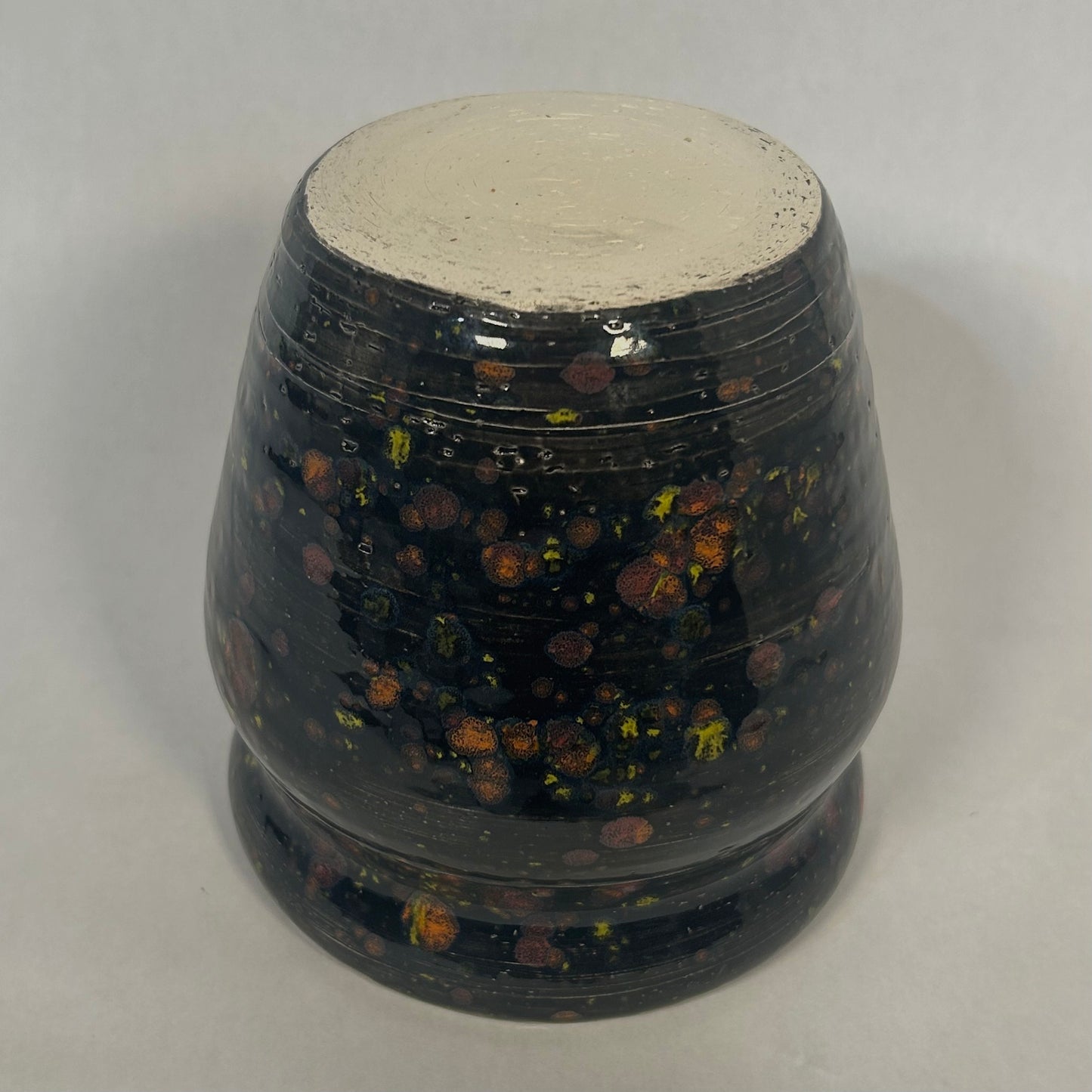 black vase with crystals