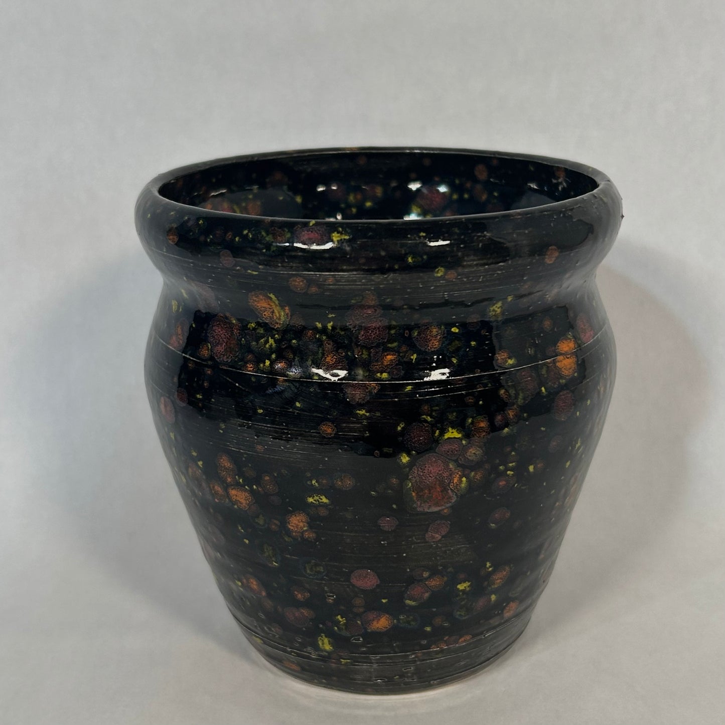 black vase with crystals